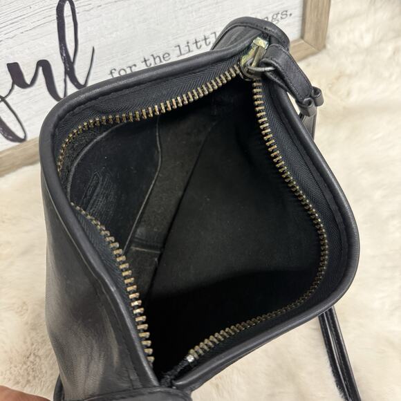 Vintage Coach Leather Basic Bag Purse Black Double Strap Made in USA 021-9003 - Picture 13 of 14